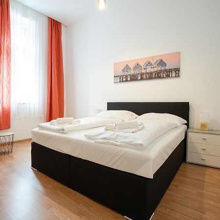Apartment In The Central Area. 5 Minute'S Walk To The Danube. Wien Exteriör bild